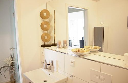 Uberseestadt Apartment | Plenus Cloudloft River