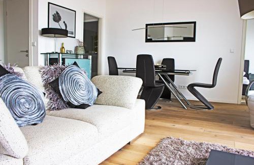 Uberseestadt Apartment | Plenus Cloudloft River