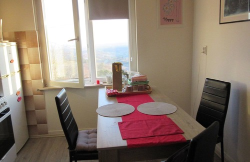 Breznik Plesivicki Apartment | Plesivica Hillside HolidayHome/Hot-Tub - 1 Bedroom