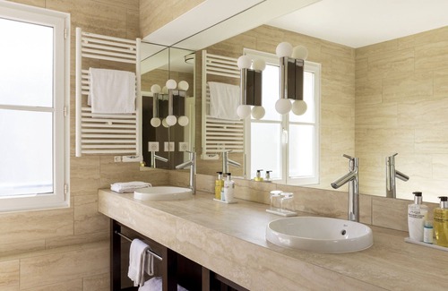 Le Plessis-Robinson Hotel | Plessis Grand Hôtel