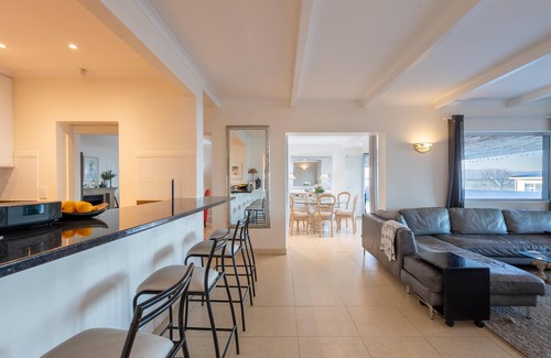 Plettenberg Bay Villa | Plettenberg Bay 4-Bedroom Oasis with Pool & Braai