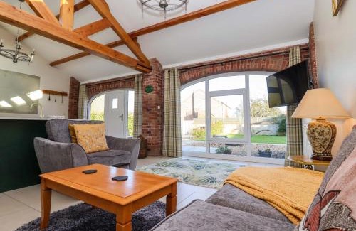 Driffield House | Plough Cottage
