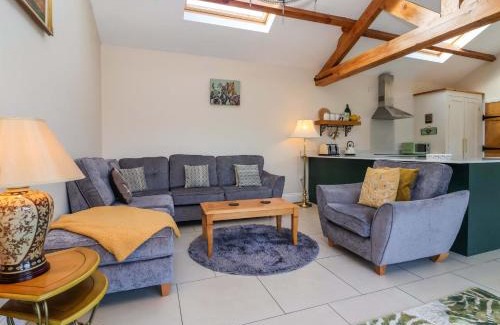 Driffield House | Plough Cottage