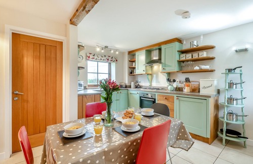 Yoxford House | Plough Cottage - Two Bedroom House, Sleeps 4