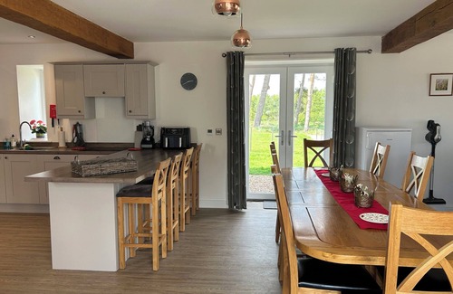 Harrogate Cottage | PLOUGHMAN'S RIGG, pet friendly, luxury holiday cottage in Spofforth