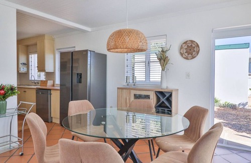 Vermont House | Plover Place | Coastal Comfort Near Breakfast Bay’s Tidal Pools