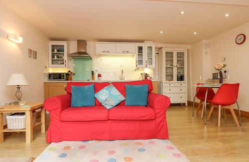 Yeoford Cottage | PLUM COTTAGE, romantic, character holiday cottage in Crediton