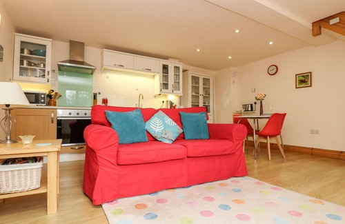 Yeoford Cottage | PLUM COTTAGE, romantic, character holiday cottage in Crediton