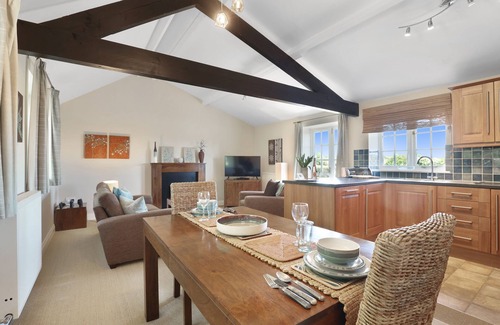 Lesbury Cottage | PLUMTREE COTTAGE, romantic in Alnmouth