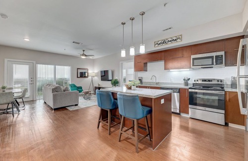 Cedar Park Apartment | Plush 2Br Cal King Suite Close to Everything