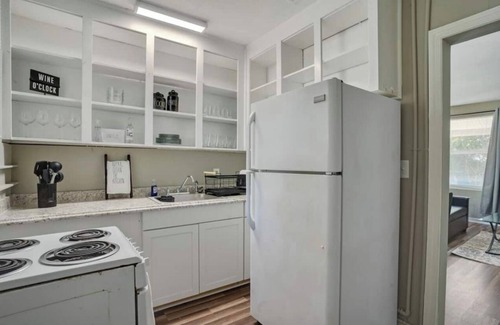 Chapel Ridge House | Plush, Private, Modern and Minutes from Campus