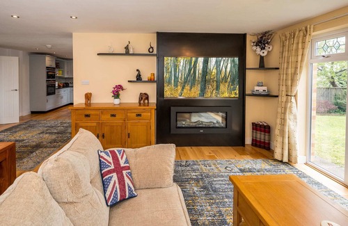 Turnchapel House | Plym Valley House Plymouth by StayStaycations