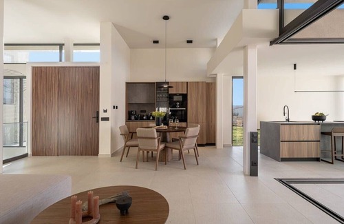 Tavronitis Villa | Pnoe Seafront Experience | Villa Alas
