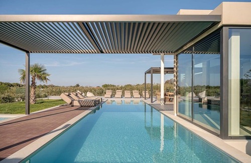Tavronitis Villa | Pnoe Seafront Experience | Villa Lithos