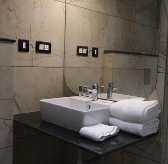 Vellore Hotel | PNS NAKSHATRA LUXURY - hotel