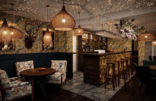 Hope Valley House | Poacher's Arms