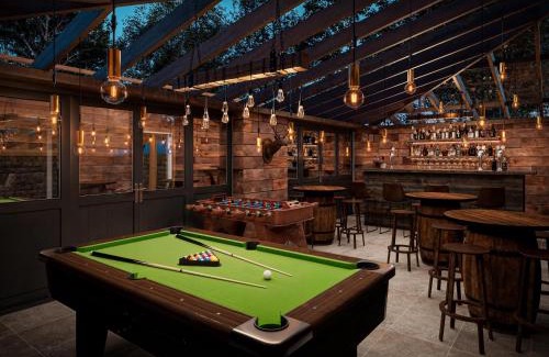 Hope Valley House | Poacher's Arms