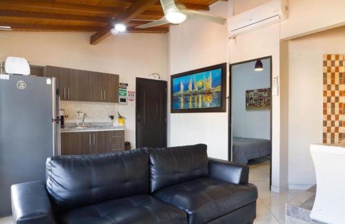Zona Rosa Apartment | Poblado Brownstone