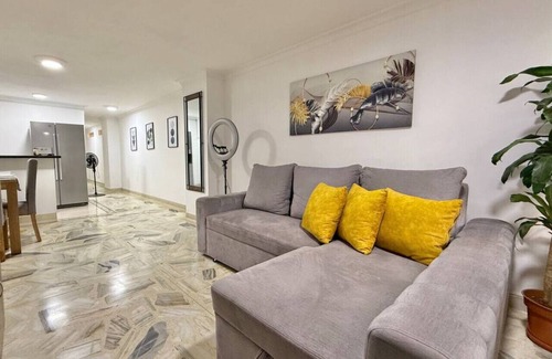 El Poblado Apartment | Poblado Gem Walk to Provenza & Steps to Cafes