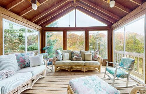 East Orleans House | Pochet Escape