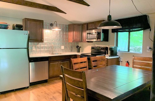 Lackawaxen House | Pocono Cabin in Masthope Mountain Community