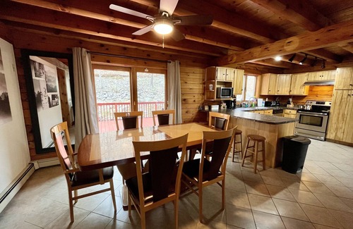 Bushkill Ski Chalet | Pocono Chalet Cabin Sauna Game Room Fire Pit Pools