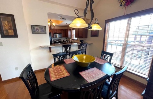 Kelayres House | Pocono PA Breathtaking Natures and Amenities