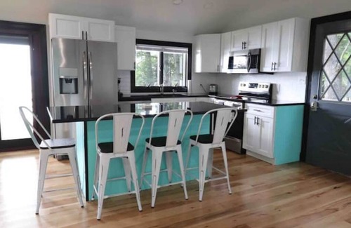 Hawley House | Poconos Lakefront Best View Lake Wallenpaupack⛷