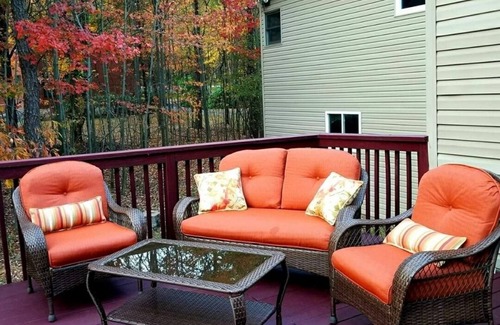 Stroudsburg House | Poconos luxury getaway