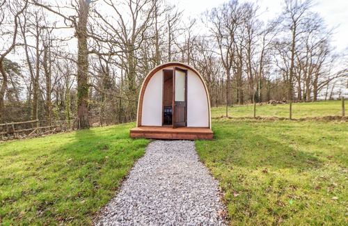 Saint Asaph Cottage | POD 6, pet friendly, country holiday cottage in St Asaph