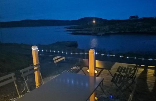 Eriskay Ski Chalet | Pod Beag beside the sea Isle of Eriskay
