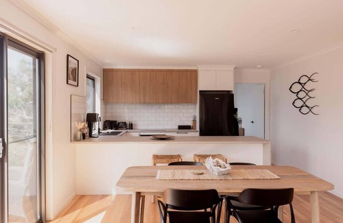 Eaglehawk Neck House | Pod House at Pirates Bay