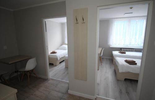Czarnowasy Bed & Breakfast | Pod Kominem Pokoje i Apartamenty