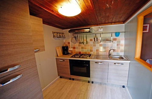 Castagneto Carducci House | Podere Campi Al Mare. Casa GELSOMINO- POOL - Private garden - jacuzzi - wifi