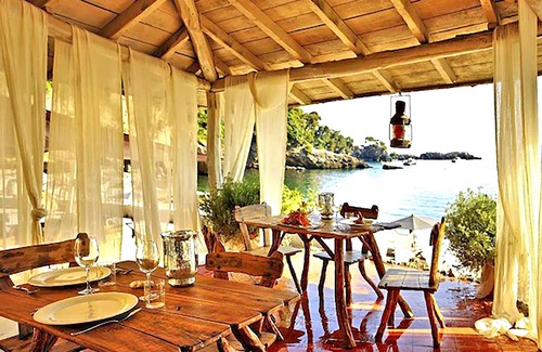 San Terenzo Monti Villa | Podere Dei Poeti 12P, by VILLASRETREATS, A/C w/Pool, BBQ quiet area near 5 Terre