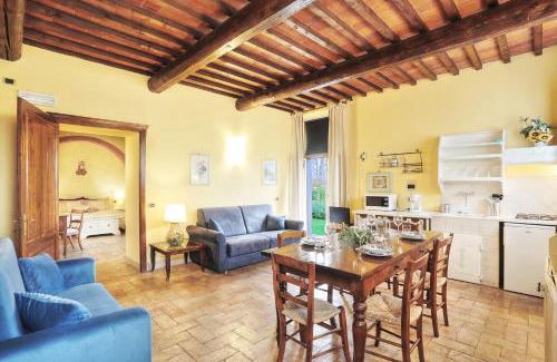 Le Piazze House | Podere Il Belvedere su Cortona
