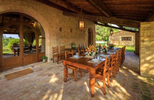 Buonconvento Villa | Podere Maiano - Private pool villa with spa