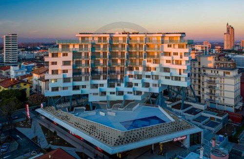 Jesolo Apartment | Podium - QUI VENDE Immobiliare - per solo Famiglie