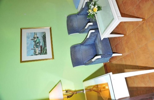 Krag Hotel | Podzamcze - Schlosspension