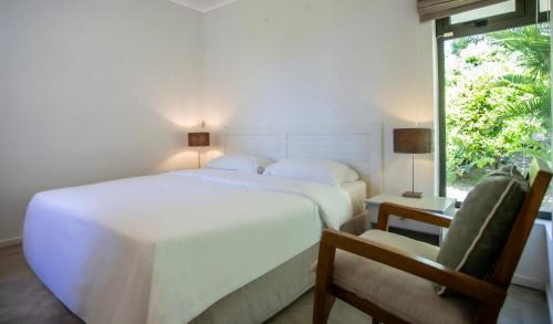 Pointe D'esny House | Poema villa