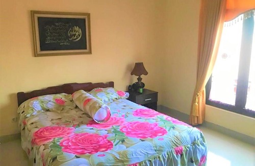 Bogor Timur House | Poetri Guest House Syariah near Kebun Raya Bogor