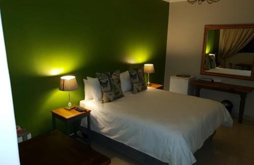 Vryburg Bed & Breakfast | Poetry Guestrooms