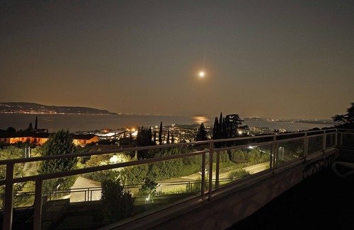 Pulciano Apartment | Poggio al Sole 6 Apartment by Wonderful Italy