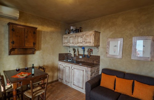 Civitella Paganico Apartment | Poggio alla Rocca - GINESTRA