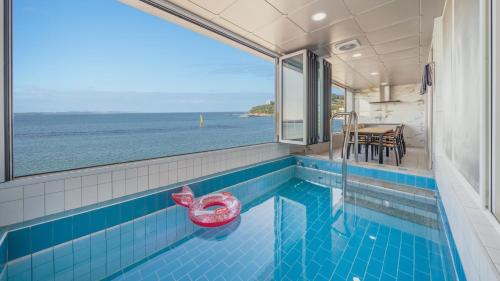 Pohang House | Pohang Etoile Poolvilla
