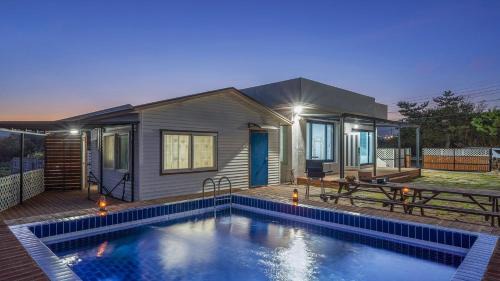 Pohang House | Pohang The One Sunrise Pension