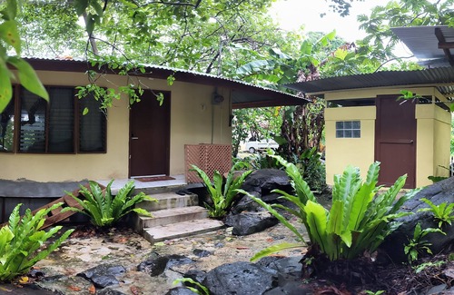 Pohnpei House | Pohnpei Family Bungalow