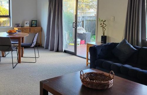 Ohope House | Pohutukawa Cottage