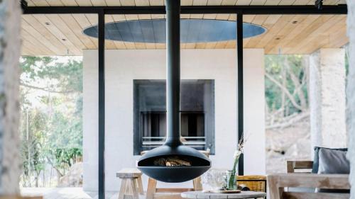 Nelson Region House | Pohutukawa Lodge
