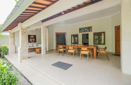 Gretek Resort | Poinciana Resort